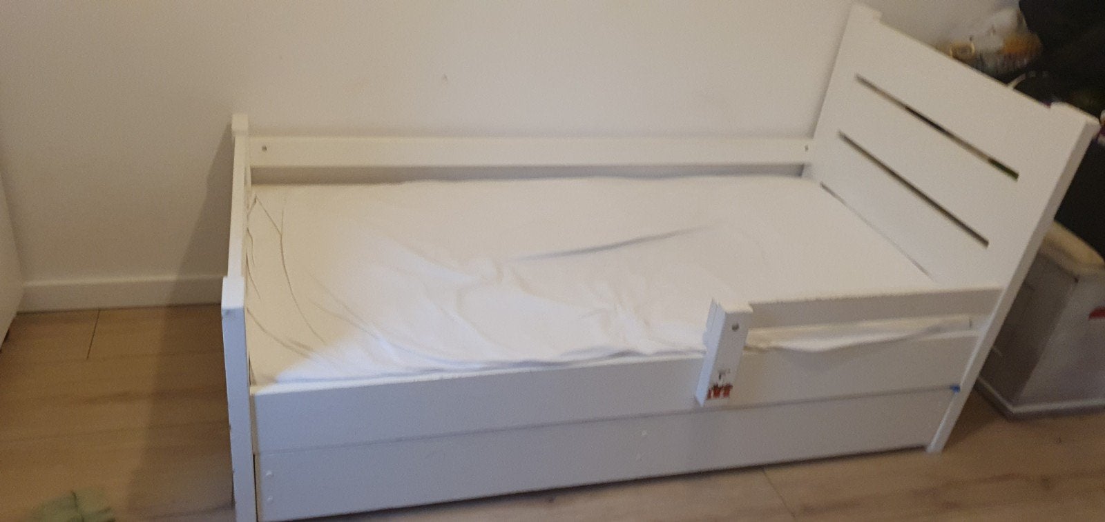 peuterbed, Kinderen en Baby's, Kinderkamer | Bedden, Ophalen, 140 tot 160 cm, 70 tot 85 cm
