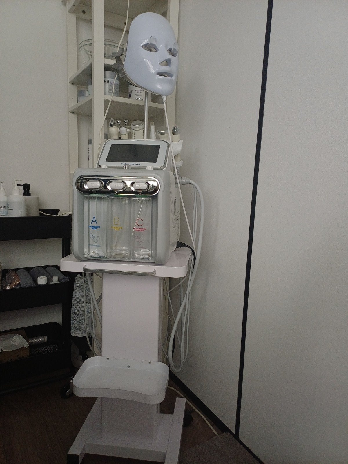 Professioneel Hydrofacial / Aqua Peeling apparaat met trolle, Ophalen, Gebruikt