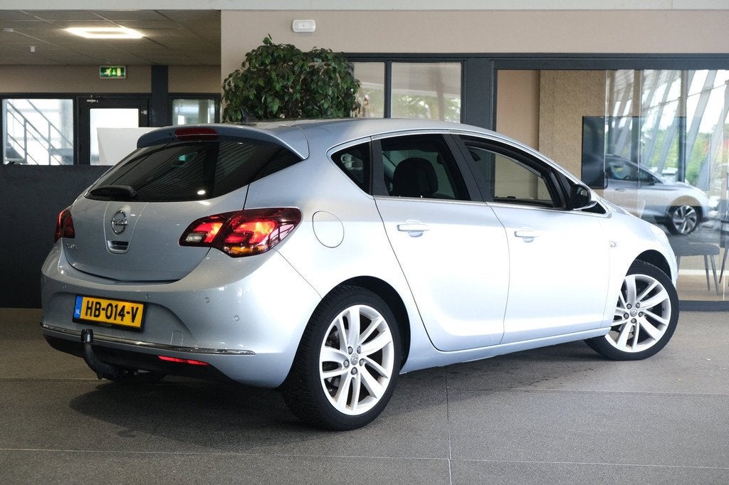 Opel Astra 1.4 Turbo Sport + Navi Leder Trek Cam Cruise Pdc, Auto's, Opel, Voorwielaandrijving, Gebruikt, 4 cilinders, Bedrijf