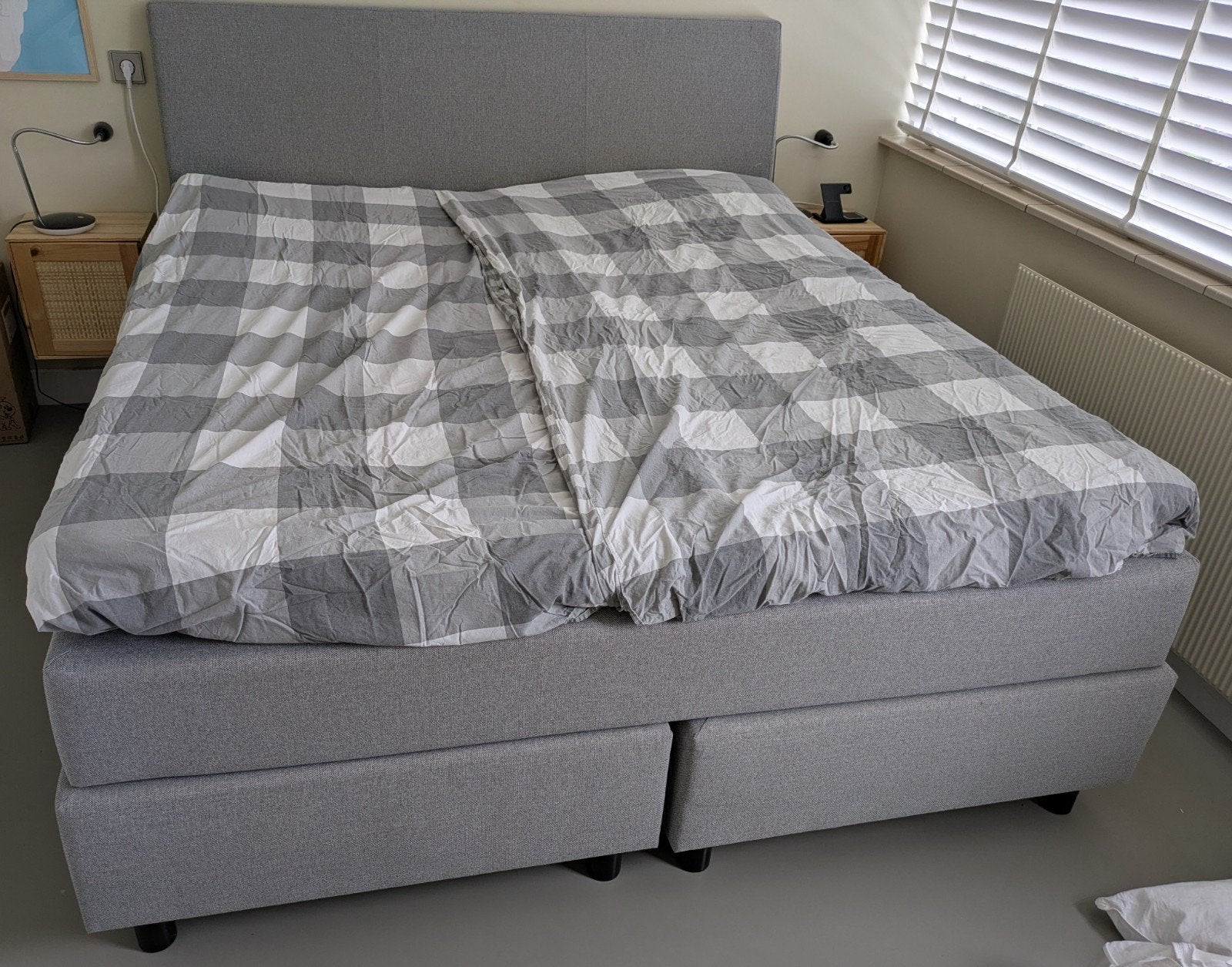 Boxspring + vier seizoenen dekbed + beddengoed, Ophalen, Gebruikt, Tweepersoons, Meerkleurig