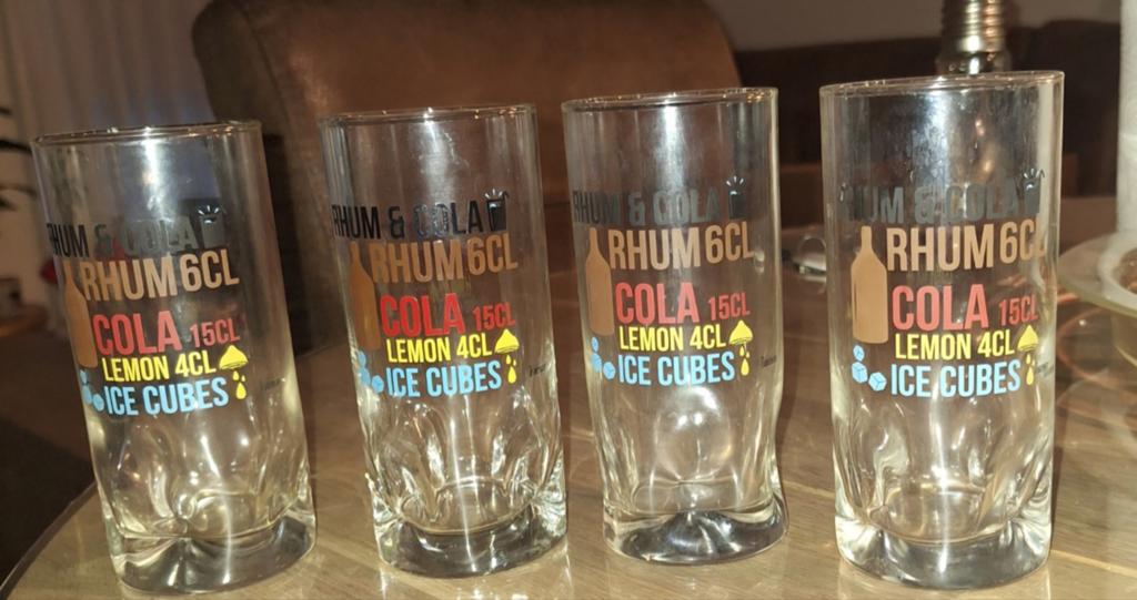 4 Rum & Cola cocktailglazen met recept, Ophalen, Zo goed als nieuw, Meerkleurig, Overige merken