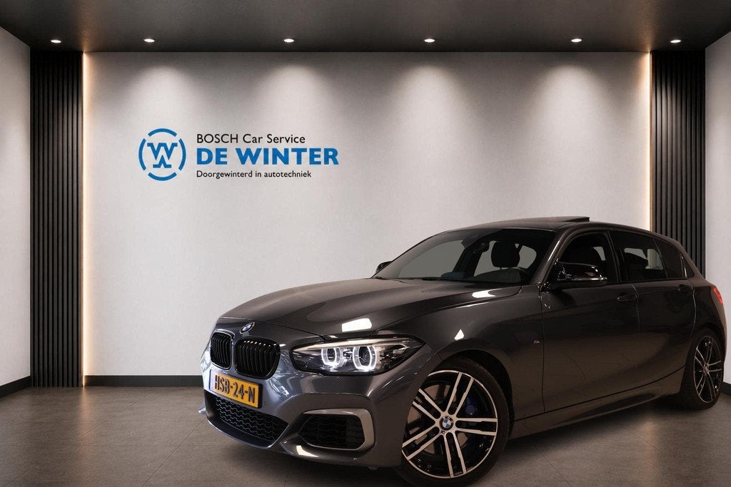 BMW 1-serie M140i High Executive, Auto's, BMW, Achterwielaandrijving, Gebruikt, Euro 6, Alcantara