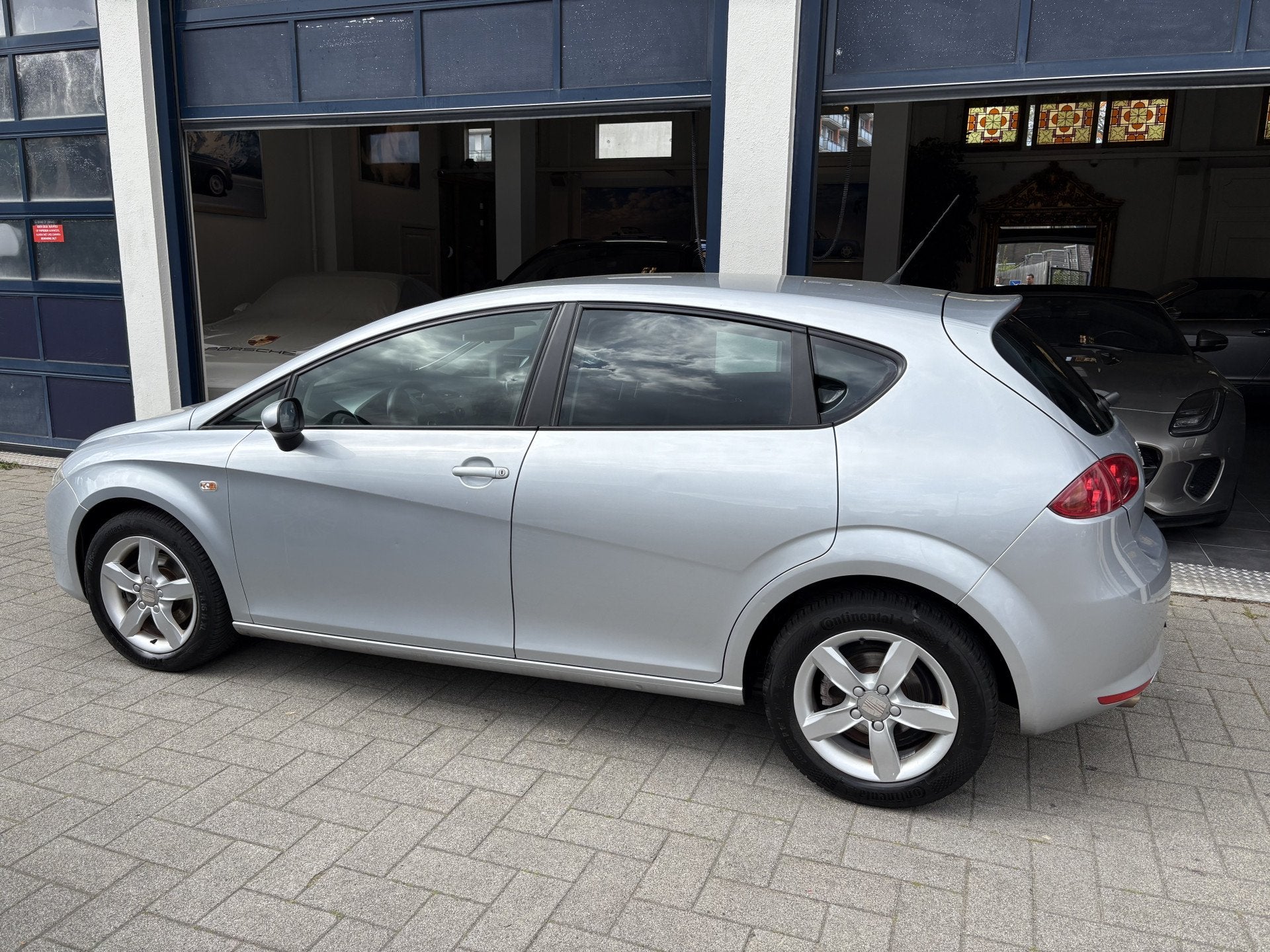 SEAT Leon 1.6 25 Edition I CLIMA/CRUISE/LM VELGEN (bj 2009), Auto's, Seat, Gebruikt, 4 cilinders, Leon, Euro 4