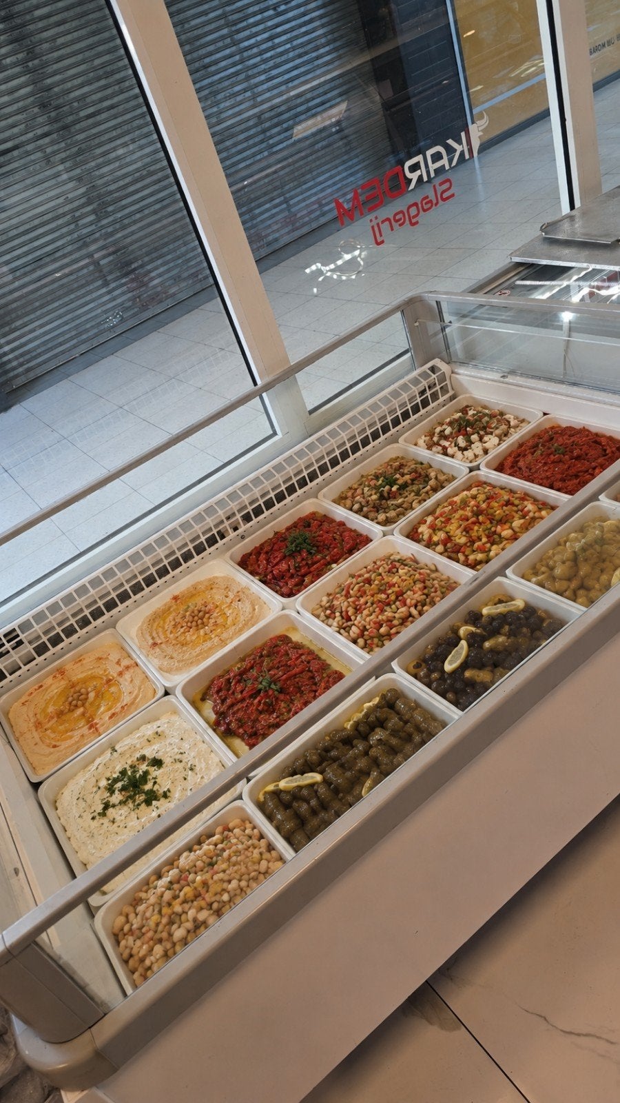 Gekoelde Vitrine voor Salades/Mezze - Gebruikt, Ophalen, Gebruikt, Koelen en Vriezen