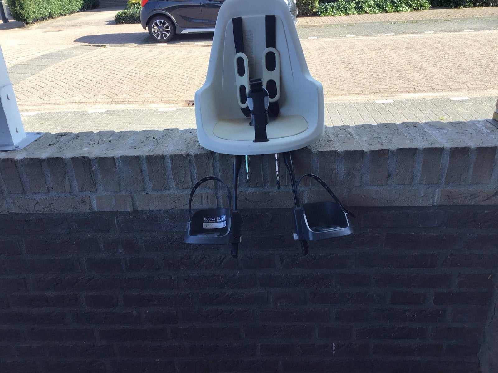 Bobike fietsstoeltje voor voorop, Ophalen, Voetsteuntjes, Zo goed als nieuw, Voorzitje