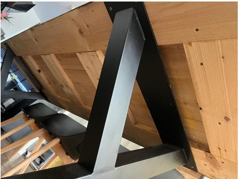 Massief houten eethoek: tafel + bank + 3 GRATIS stoelen, Ophalen, Grenenhout, Gebruikt, 200 cm of meer