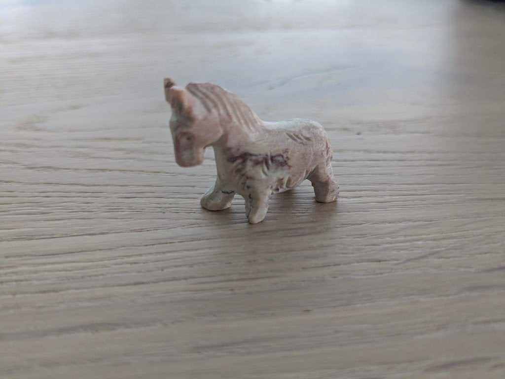 Speksteen mini paardje, Verzamelen, Beelden en Beeldjes, Ophalen, Zo goed als nieuw, Dier
