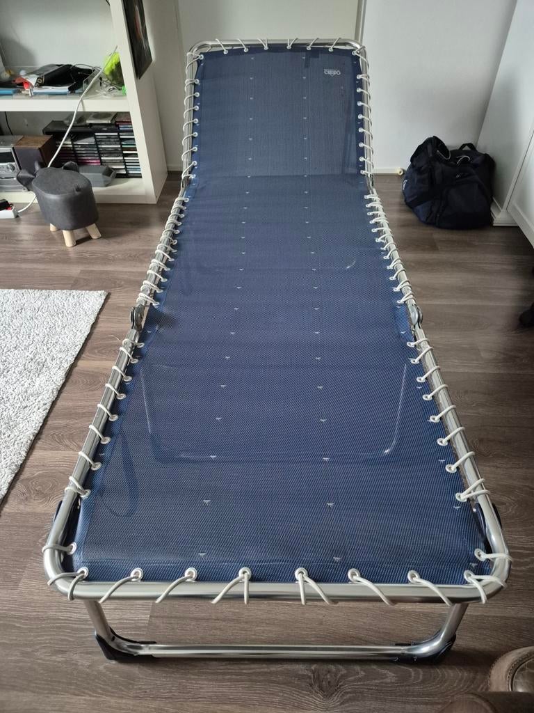 Crespo Vouwbed  - Ideaal voor de camping, Caravans en Kamperen, Ophalen, Gebruikt, Campingstoel