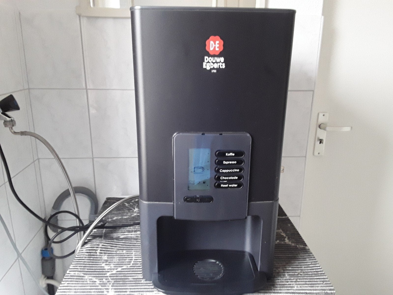 Douwe Egberts Bolero quinto., 10 kopjes of meer, Ophalen, Zo goed als nieuw, Koffiemachine