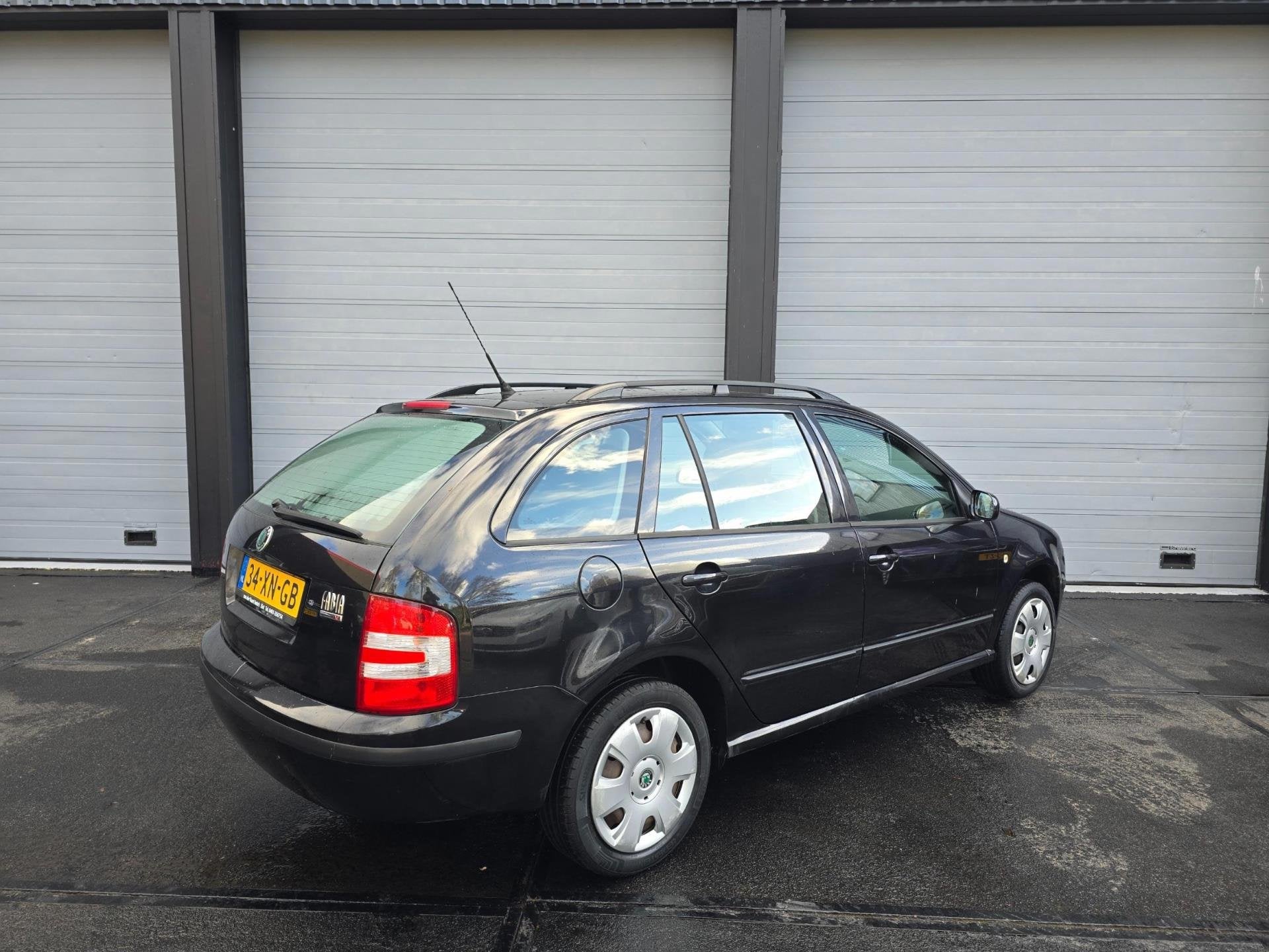 Skoda Fabia Combi 1.4-16V Spirit+, Voorwielaandrijving, Gebruikt, 4 cilinders, Origineel Nederlands