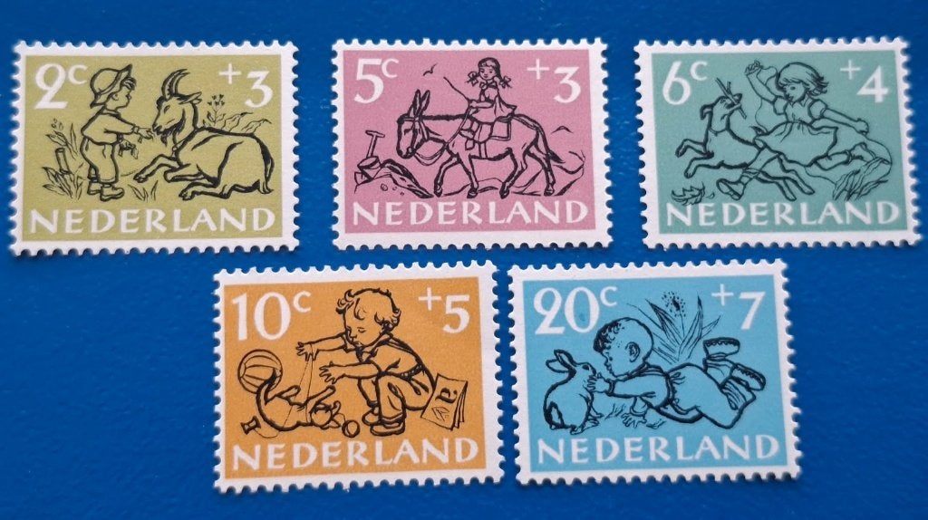 NVPH 596-600 - Kinderpostzegels 1952, Verzenden, Na 1940, Postfris