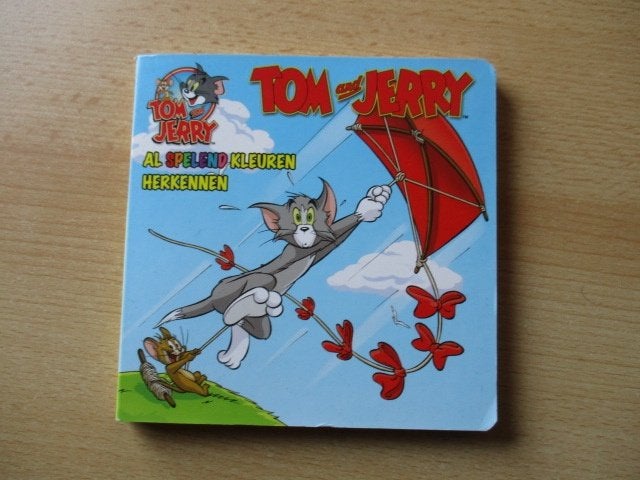Tom en Jerry kartonnen boekje  Al spelend kleuren herkennen, Verzamelen, Ophalen of Verzenden, Gebruikt