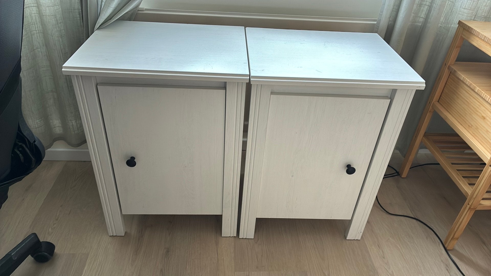 2 witte IKEA nachtkastjes – nette staat, Ophalen, Zo goed als nieuw, Minder dan 45 cm