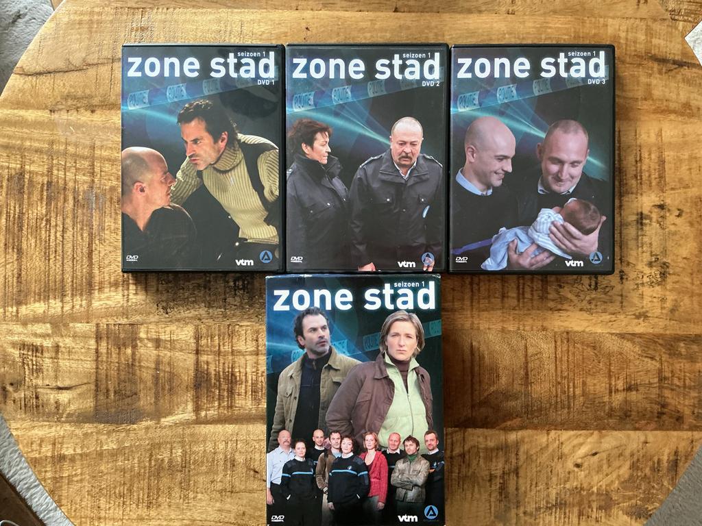 Zone stad- Seizoen 1 DVD Box (Nederlands), Cd's en Dvd's, Alle leeftijden, Boxset, Ophalen of Verzenden, Zo goed als nieuw