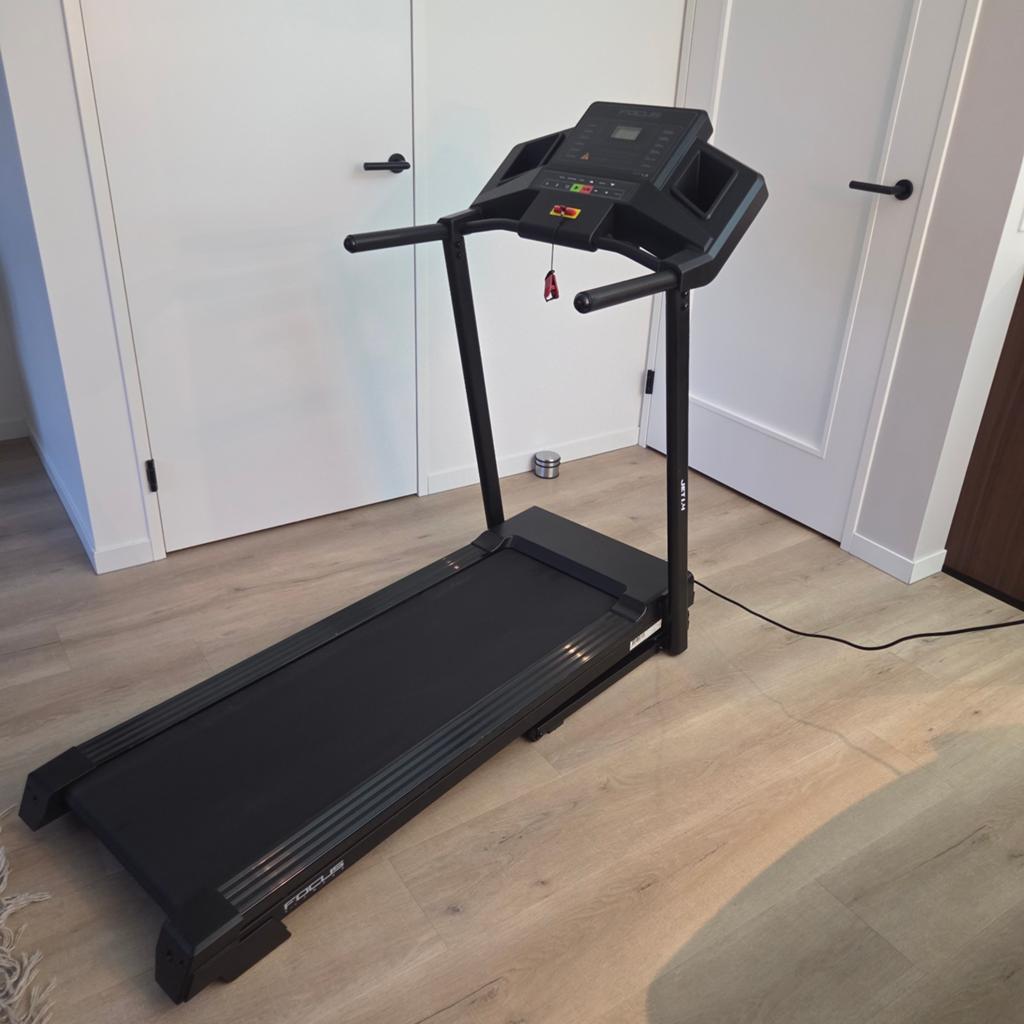 Focus Fitness Jet 1.4 Loopband, Sport en Fitness, Fitnessapparatuur, Ophalen, Zo goed als nieuw, Metaal, Loopband
