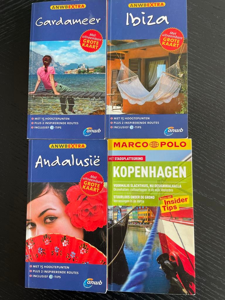 ANWB Extra Reisgidsen: Gardameer, Ibiza, Andalusië & Kopenha, Europa, Ophalen of Verzenden, Zo goed als nieuw, Reisgids of -boek