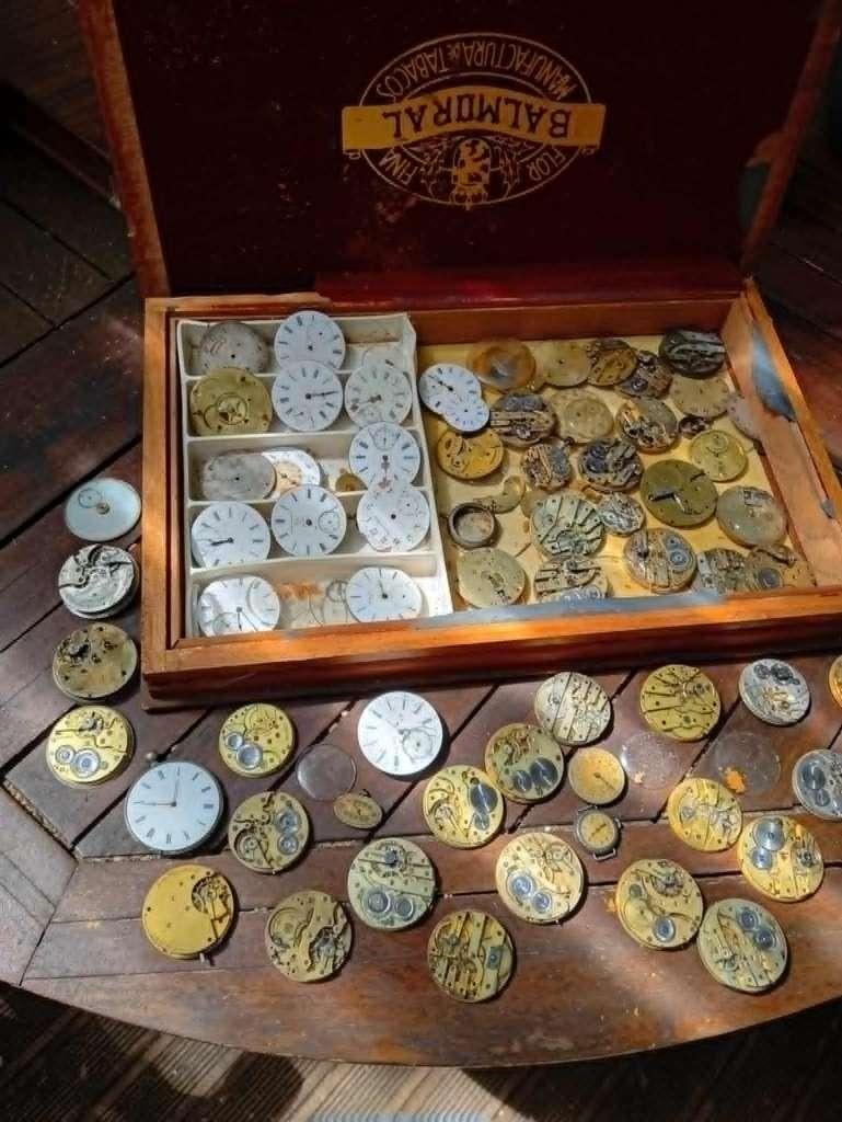 oude horloge's, Verzenden, Overige materialen, Overige merken, 1900 tot 1930