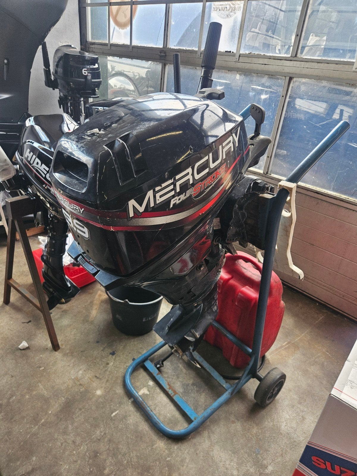 Mercury FourStroke 9.9 PK kortstaart knuppel (15pk carb), 5 tot 10 pk, Viertaktmotor, Mercury, Ophalen of Verzenden