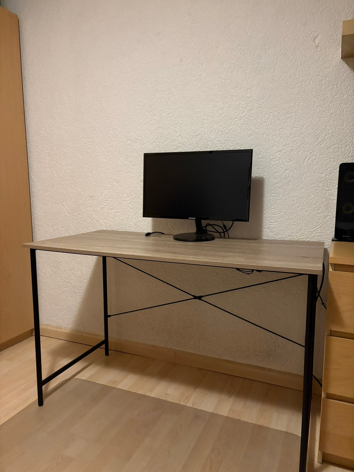 Nette Bureau Tafel 120x60 cm – Goede Staat, Huis en Inrichting, Bureaus, Ophalen, 120 cm, Hout, Zo goed als nieuw