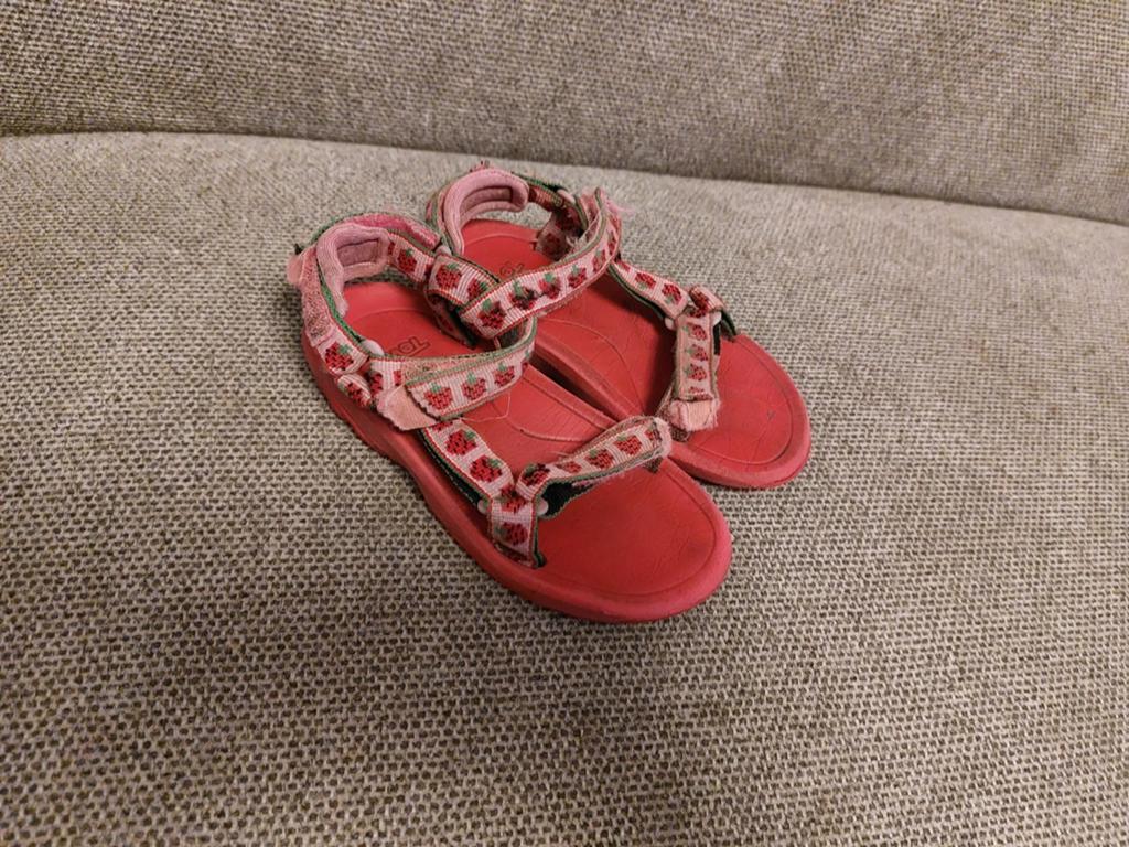Teva sandalen maat 26, Gebruikt, Meisje, Overige typen, Teva