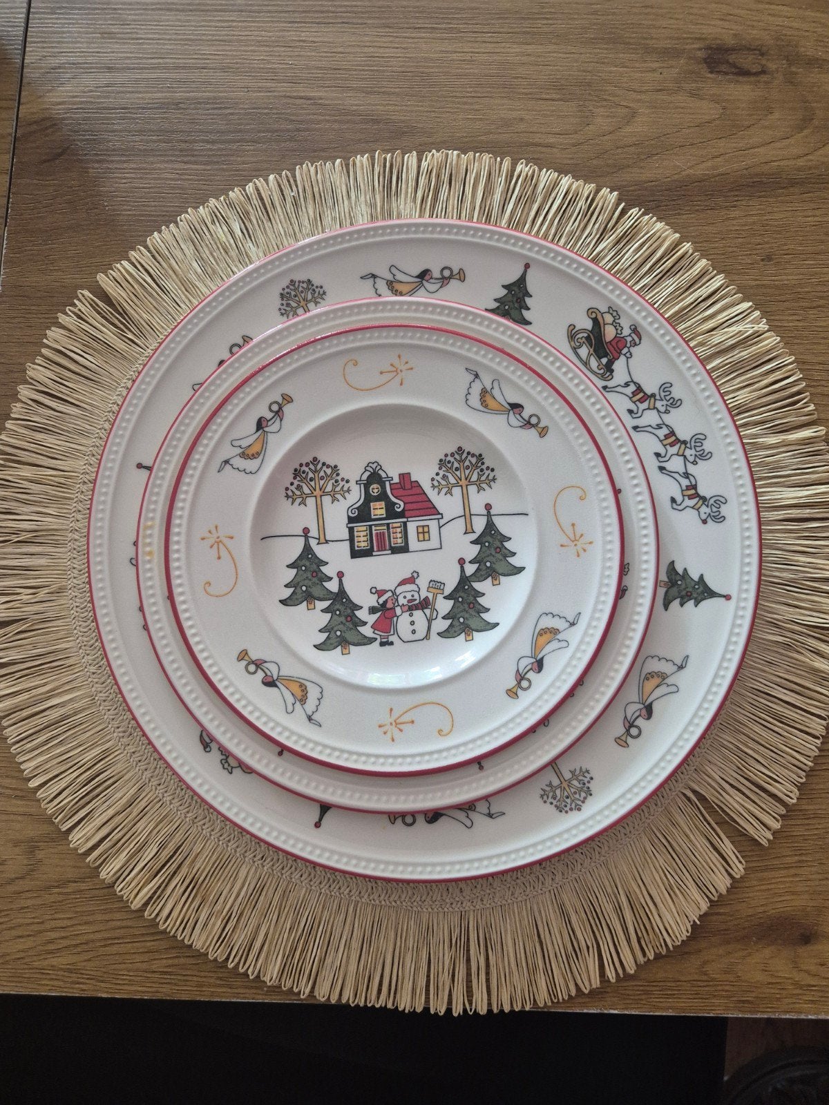 Wedgwood Windsor Christmas – 19 delen 

Prach, Ophalen, Zo goed als nieuw, Porselein, Compleet servies