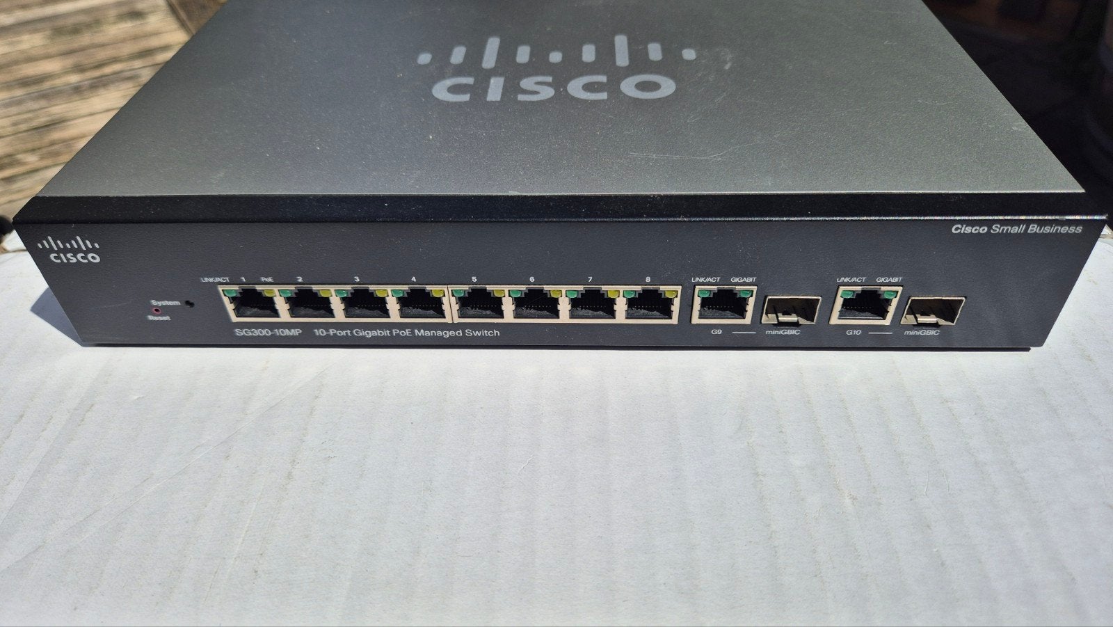 Cisco SG300-10MP 10-Poort Gigabit PoE Managed Switch, Computers en Software, Netwerk switches, Ophalen of Verzenden