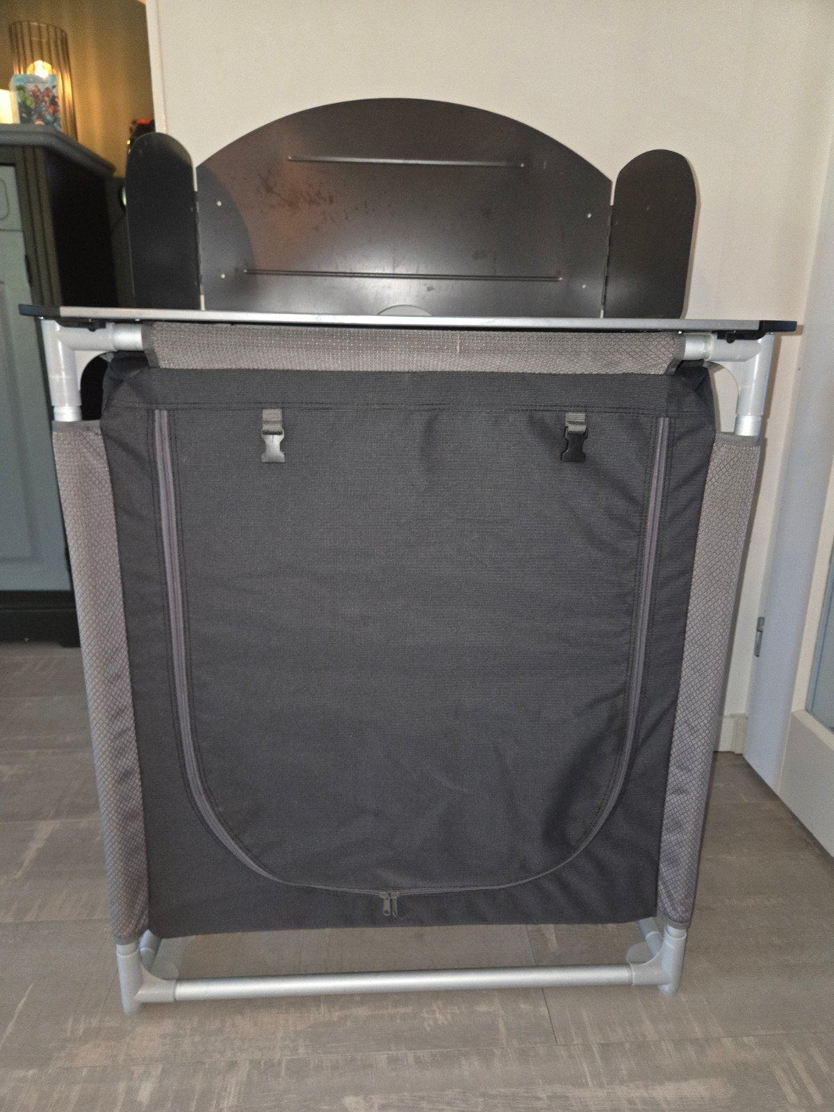 Camping Keukenkastje met Windscherm - Vrijbuiter Outdoor, Ophalen of Verzenden, Gebruikt