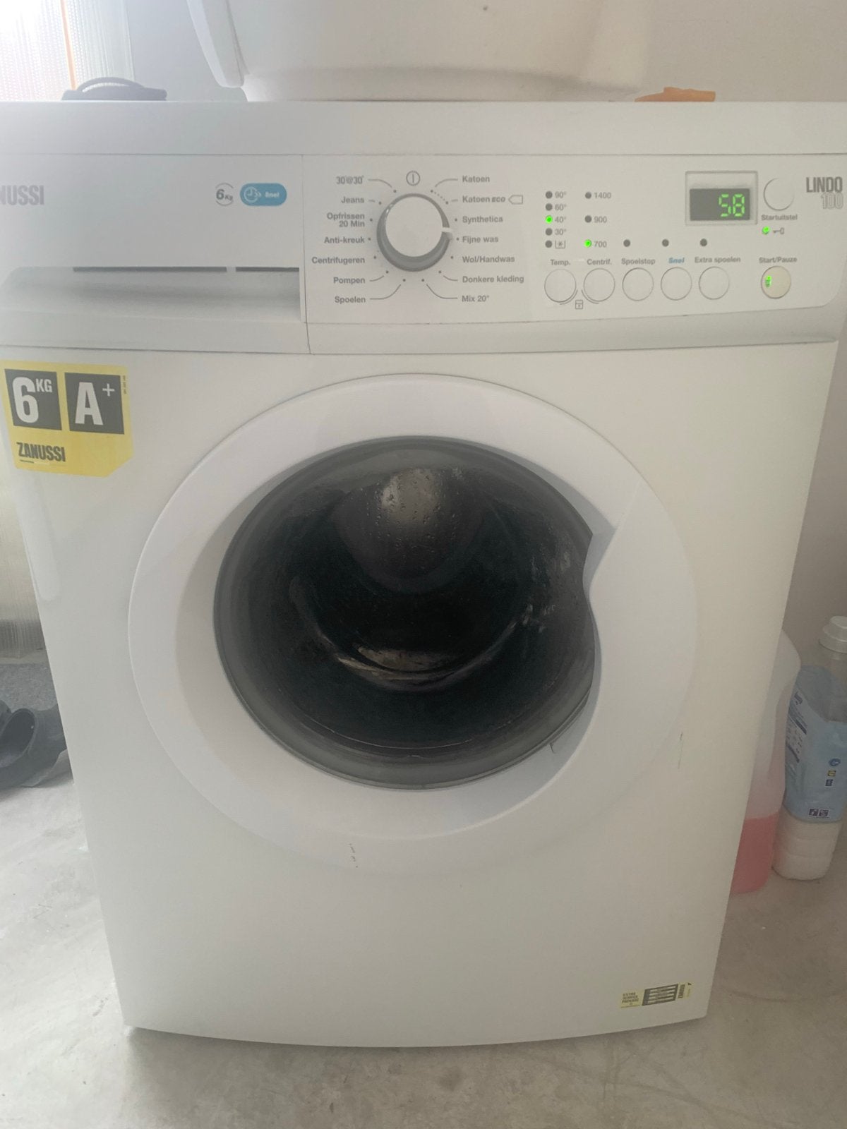 Zanussi 6 kg Wasmachine - Efficiënt en Compact