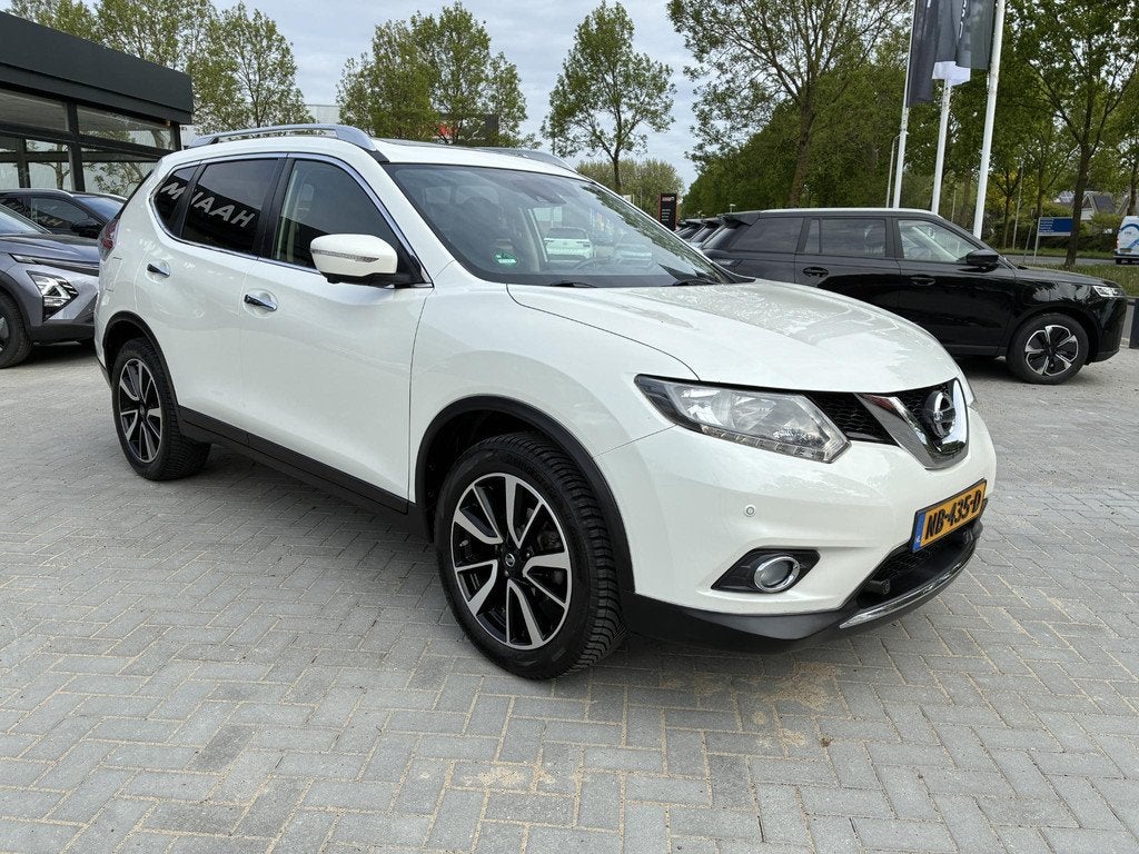Nissan X-Trail 1.6 DIG-T N-Connecta | ECC | Navigatie | Pano, Auto's, Nissan, Voorwielaandrijving, 4 cilinders, Origineel Nederlands