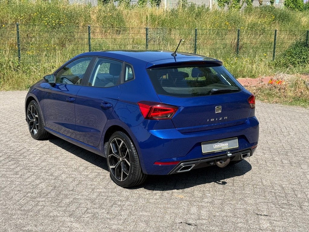 SEAT Ibiza 1.0 TSI FR DIGITAL DASH I PDC I CRUISE I BLUETOOT, Gebruikt, 95 pk, Blauw, Ibiza