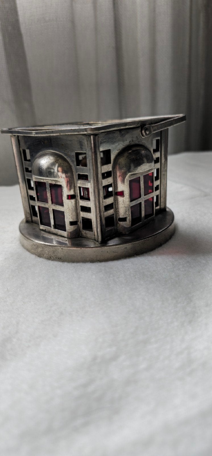 Theelichtje haardje met brander uit 1940

Verzenden, Ophalen of Verzenden