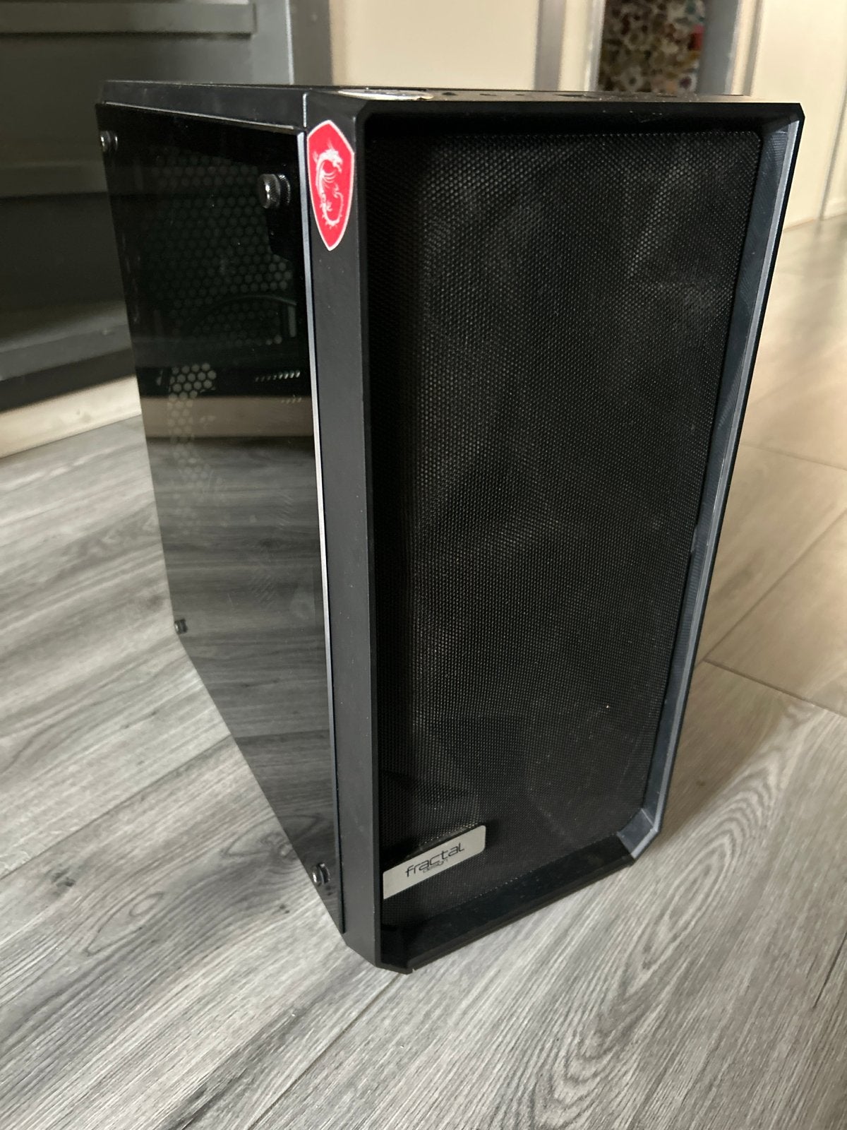 Fractal Design PC-behuizing met MSI-logo, Computers en Software, Ophalen of Verzenden, Gebruikt