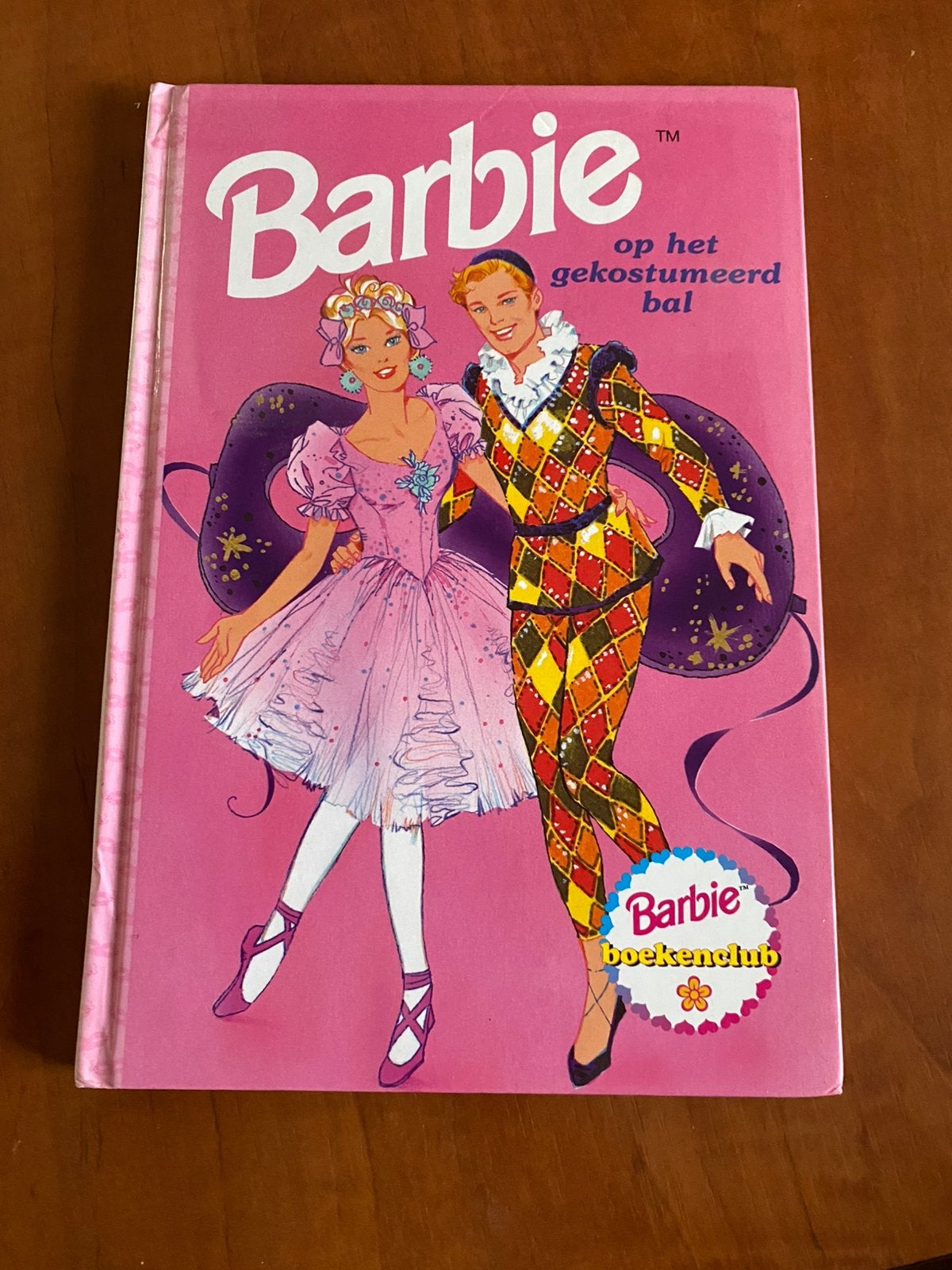 Barbie op het gekostumeerde bal, Ophalen of Verzenden, Zo goed als nieuw, Fictie algemeen