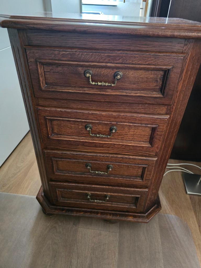 Massief houten ladekastje met 4 laden, Ophalen, Minder dan 50 cm, Gebruikt, Klassiek