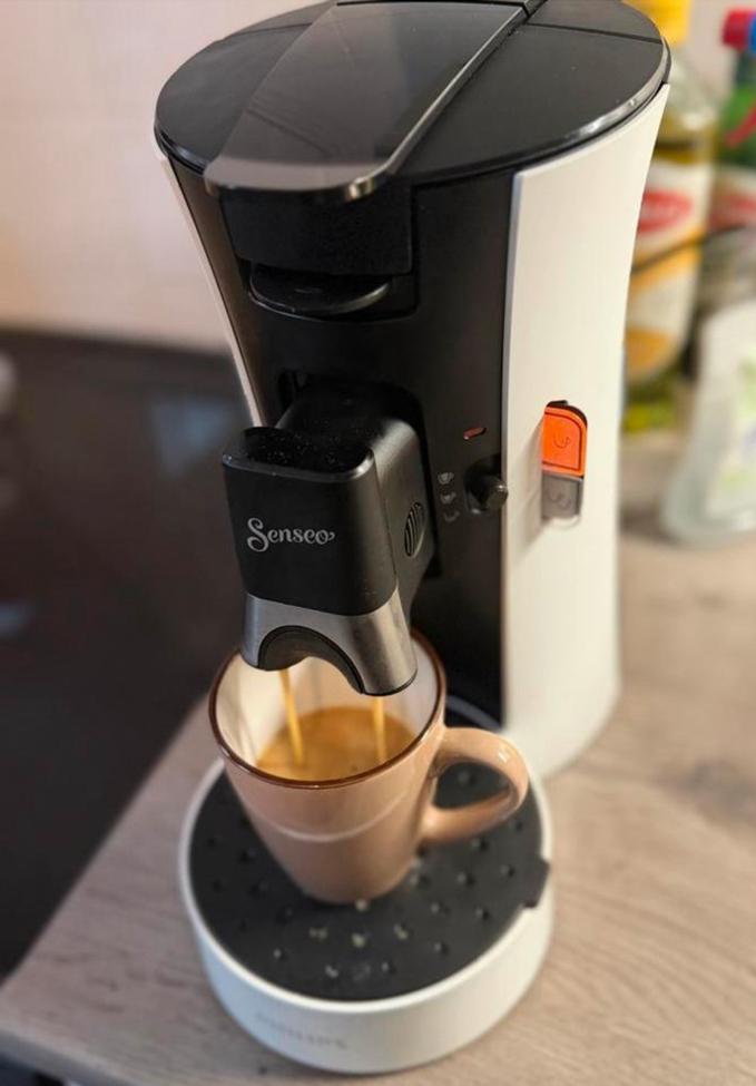Senseo koffiezetapparaat - Wit/Zwart zgan, Witgoed en Apparatuur, Koffiezetapparaten, Gebruikt, Koffiemachine, Ophalen of Verzenden