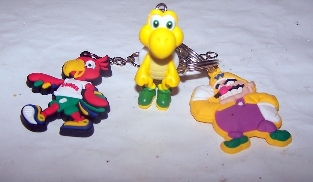 2 zeldzame Super Mario sleutelhangers. Izgs., Ophalen of Verzenden, Nieuw