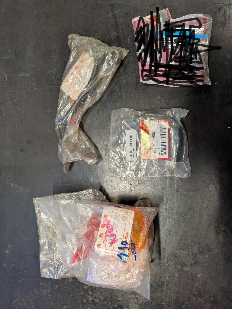 NOS honda onderdelen brom en snorfiets, Ophalen of Verzenden, Nieuw, Honda