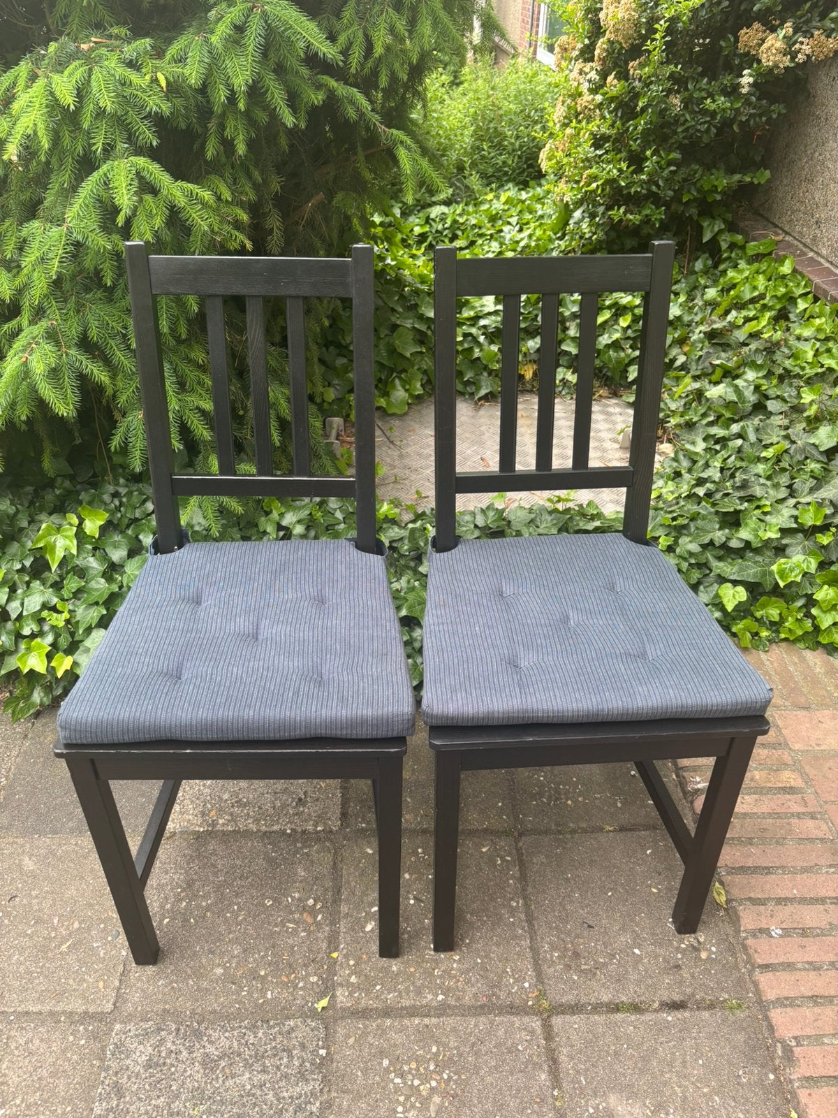 2 IKEA Stefan chairs including cushions, Huis en Inrichting, Stoelen, Ophalen, Zo goed als nieuw, Wit