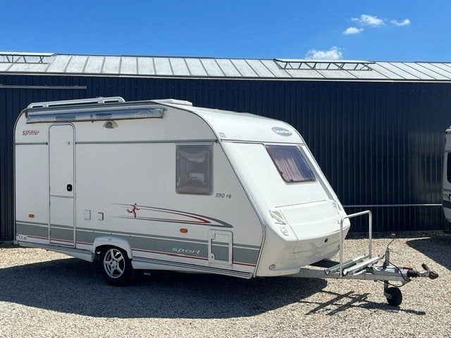 Beyerland Sprinter 390 FB bj 2006, Caravans en Kamperen, Caravans, Bedrijf, tot en met 3, 750 - 1000 kg, Treinzit, Beyerland, Frans bed