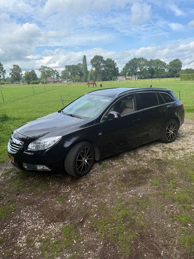 Opel Insignia 1.6 Turbo Ecotec 180pk 2009 Zwart, Beige, 4 cilinders, 179 pk, Zwart