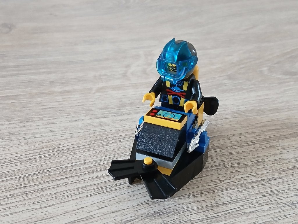 Lego 6100 Aqua Dart, Kinderen en Baby's, Speelgoed | Duplo en Lego, Ophalen of Verzenden, Gebruikt