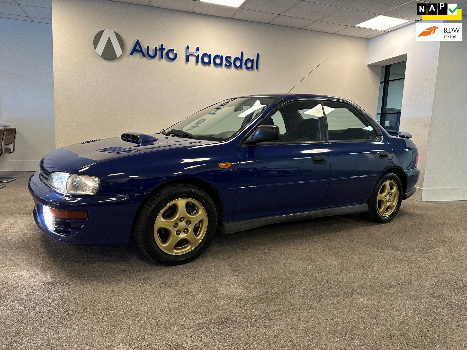 Subaru Impreza 2.0 GT AWD Turbo Special|UNIEKE STAAT|NAP LOG, Auto's, Stof, Gebruikt, Zwart, Blauw