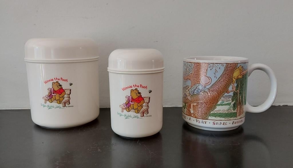 Winnie the Pooh beker + 2 voorraadpotjes Rotho, Verzamelen, Disney, Zo goed als nieuw, Overige typen, Winnie de Poeh of vrienden