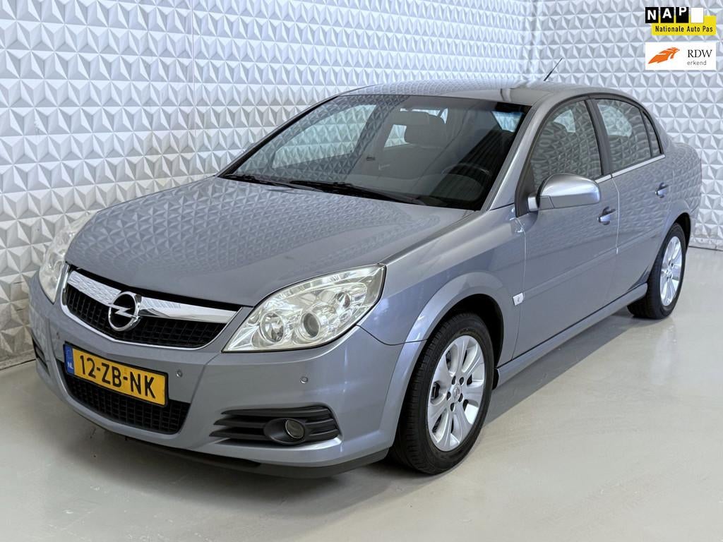 Opel Vectra 1.6-16V Airco Cruise Navigatie PDC Trekhaak(2007, Auto's, Opel, Bedrijf, Te koop, Vectra, ABS, Airbags, Airconditioning