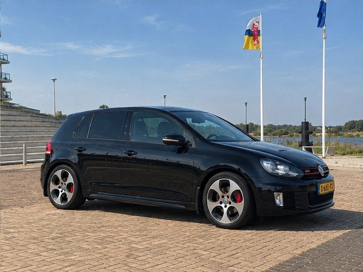 Foto 4 van Volkswagen Golf 2.0 GTI 155KW DSG 2011 Zwart
