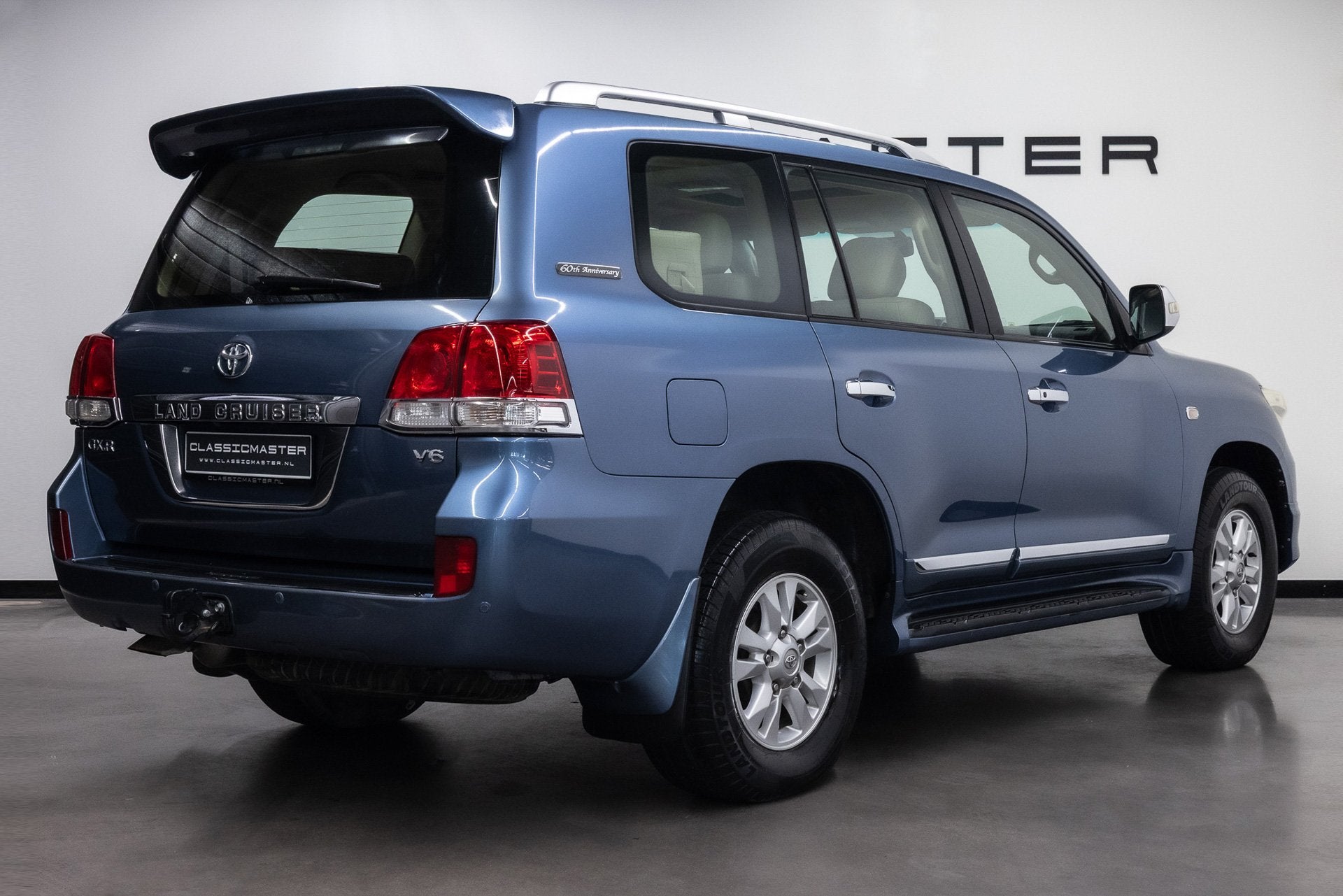 Toyota Land Cruiser 4.0 V6 VVT-i Executive 6 persoonsuitvoer, Gebruikt, Beige, Blauw, 7 stoelen