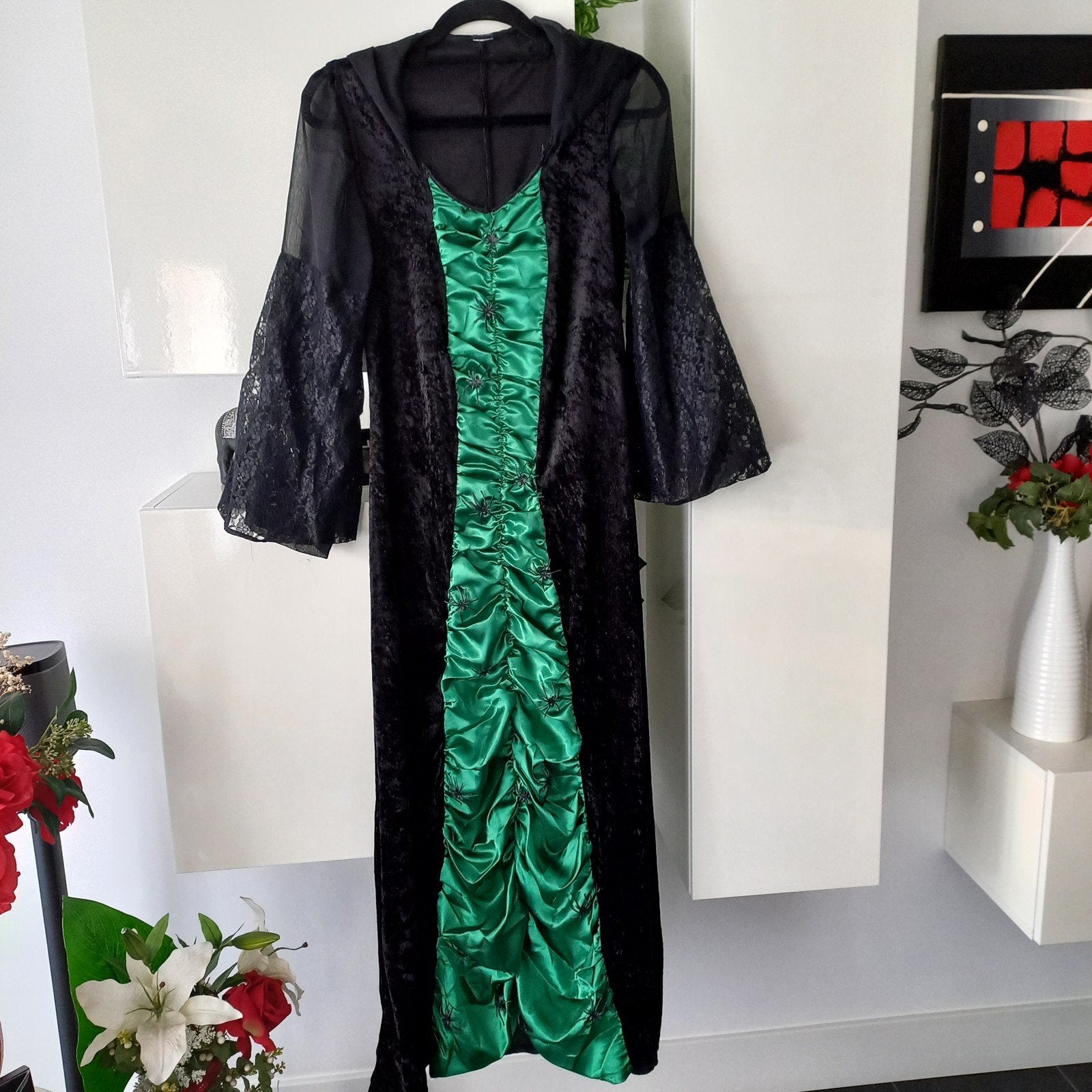 Lange jurk met capuchon voor Halloween met hoed maat S nu, Ophalen of Verzenden, Zo goed als nieuw, Halloween, Kleding