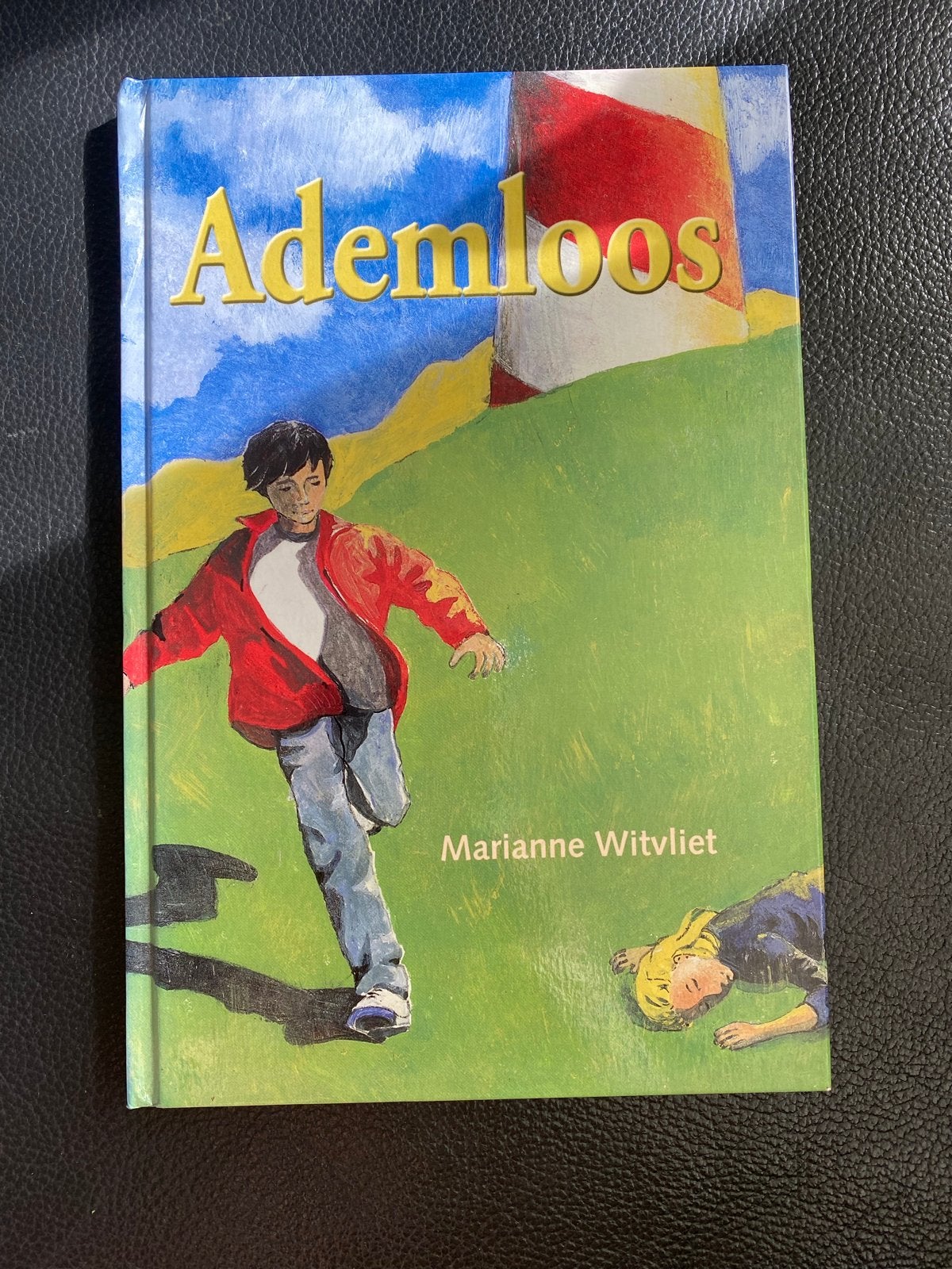 Ademloos - Marianne Witvliet (Kinderboek), Boeken, Ophalen of Verzenden, Zo goed als nieuw, Fictie algemeen