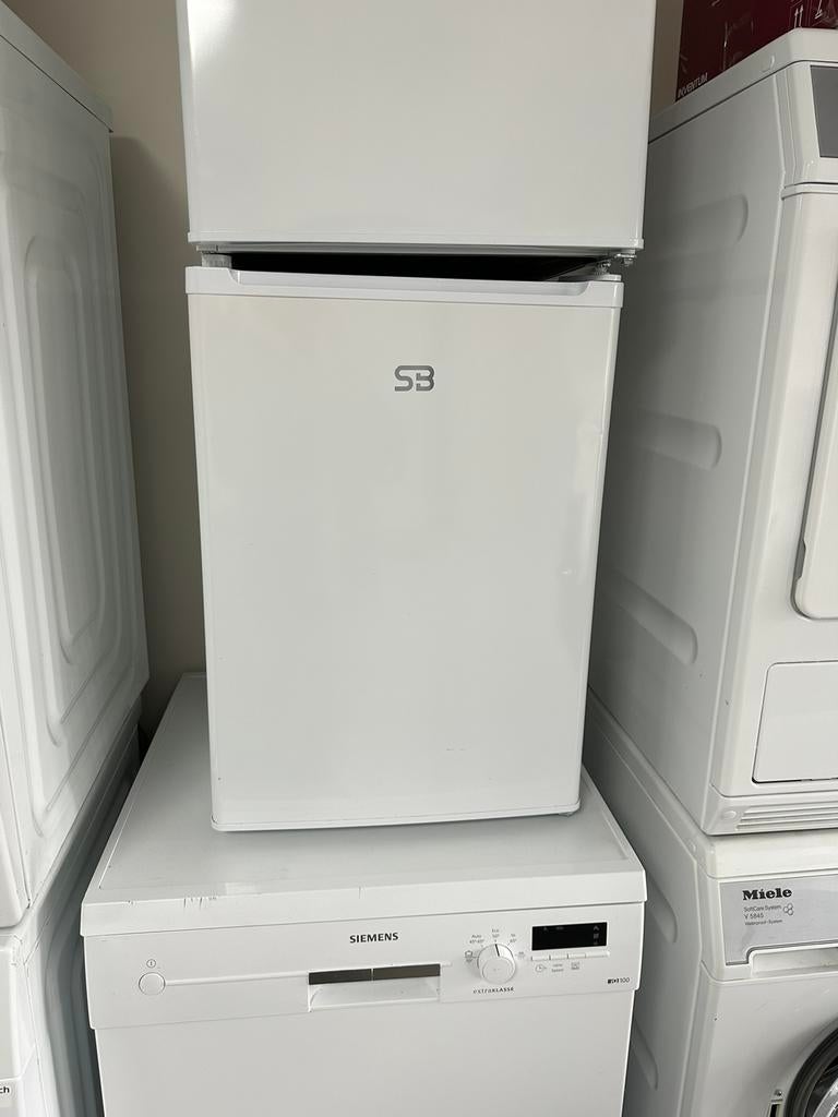 Zomerdeal! Minibar XXL Grote Met Vriesvakje Lichte Schade!, Ophalen, Minder dan 85 cm, Energieklasse A of zuiniger, 45 tot 60 cm