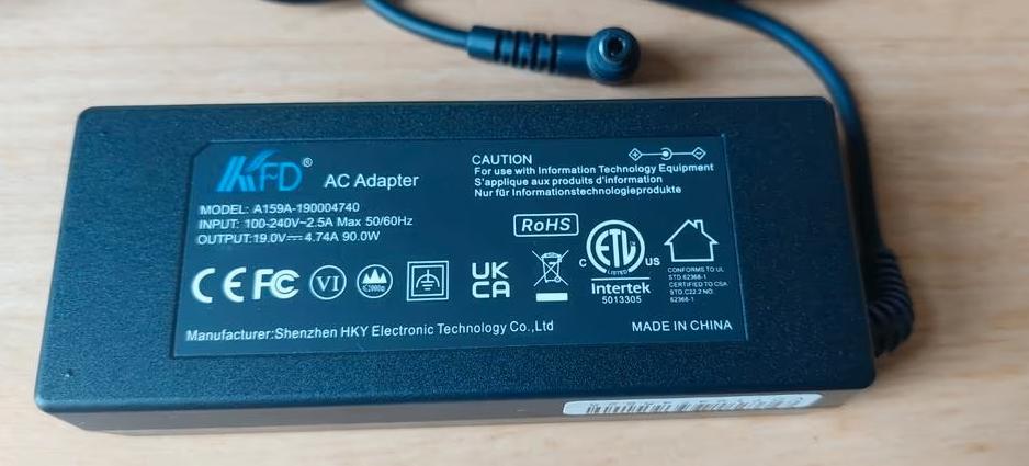 Universeel Laptop AC adaptor, Ophalen of Verzenden, Nieuw